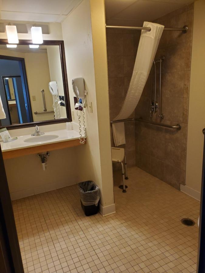 Americinn By Wyndham Rice Lake מראה חיצוני תמונה